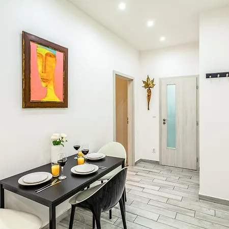 Apartment Old Town Riverside *